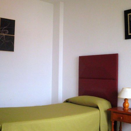 Hostal Esperanza Benajarafe Extérieur photo