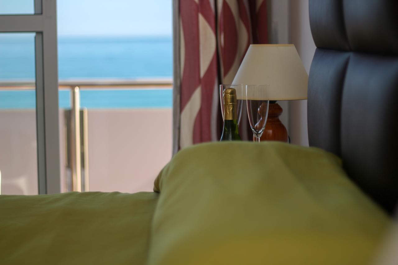 Hostal Esperanza Benajarafe Extérieur photo