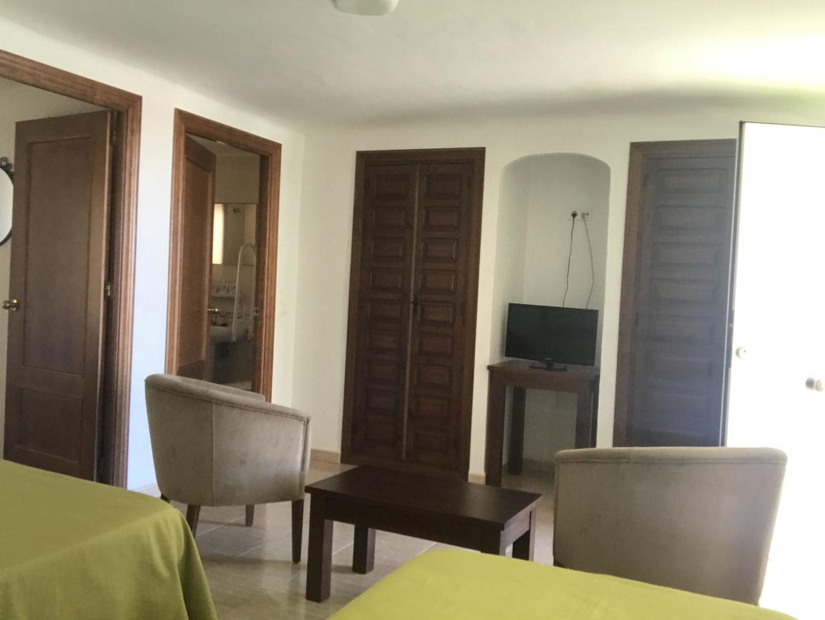Hostal Esperanza Benajarafe Extérieur photo