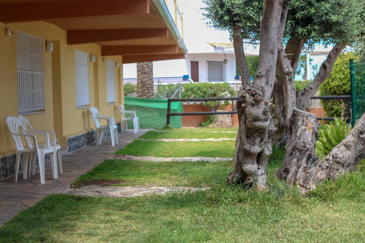 Hostal Esperanza Benajarafe Extérieur photo
