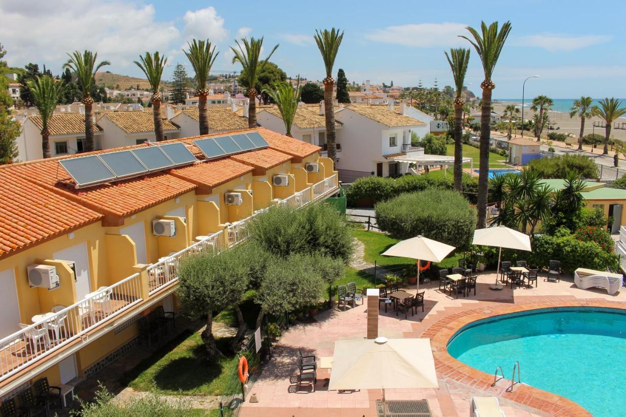 Hostal Esperanza Benajarafe Extérieur photo